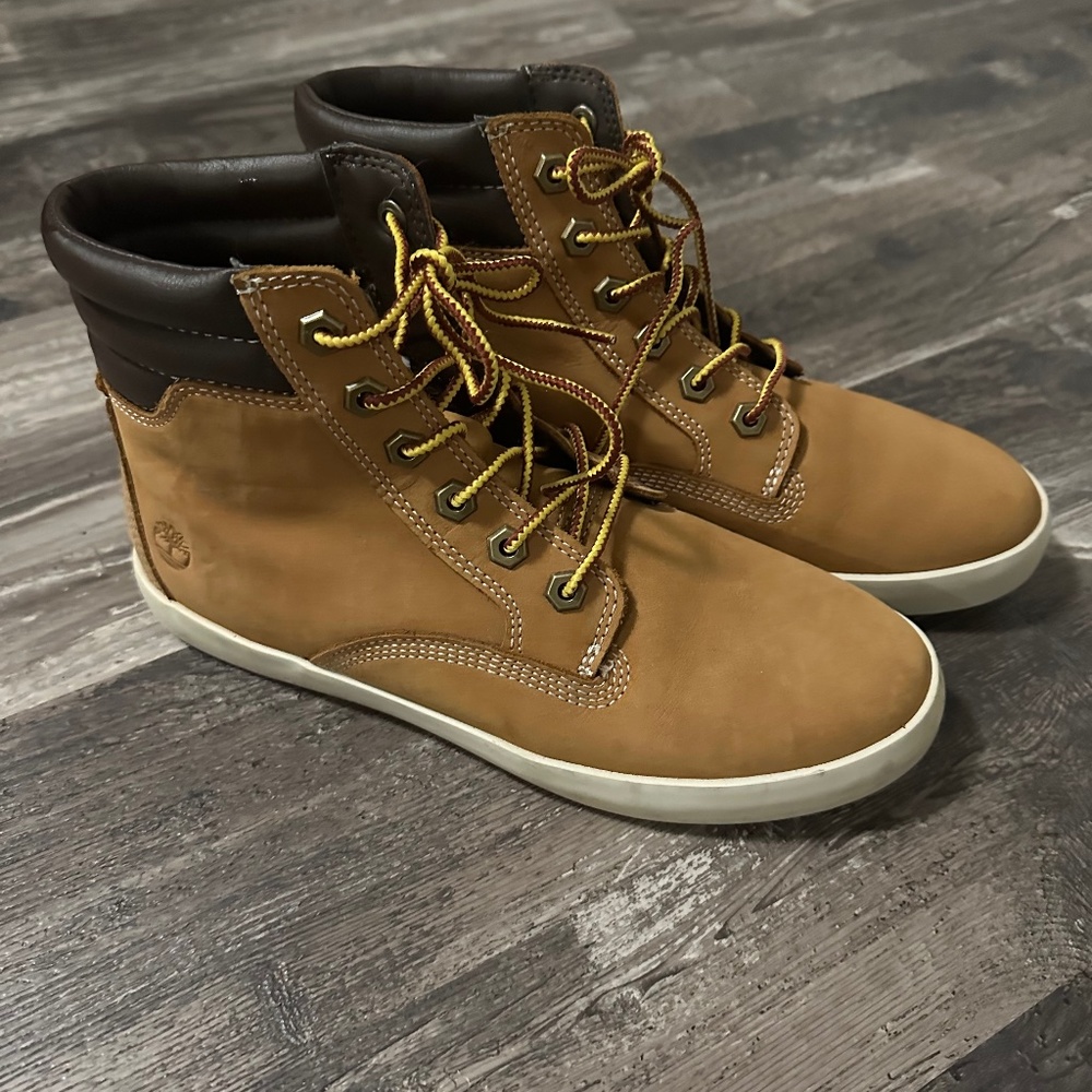 Ladies timberland boots